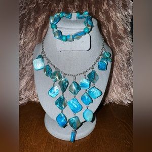 Turquoise pearl shell  bead necklace, and bracelet